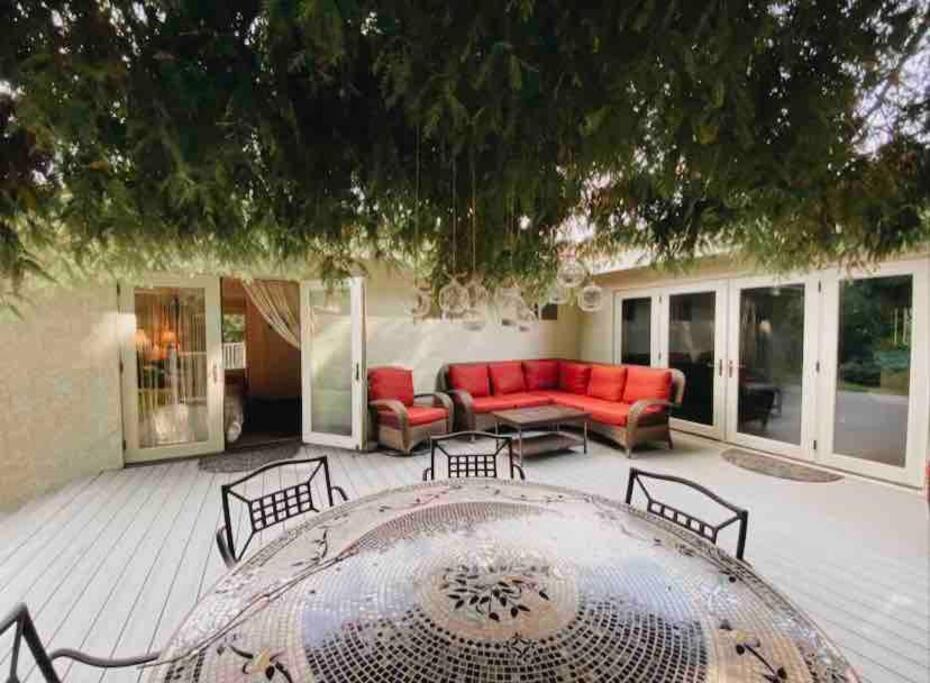 Redwood Garden Holiday home