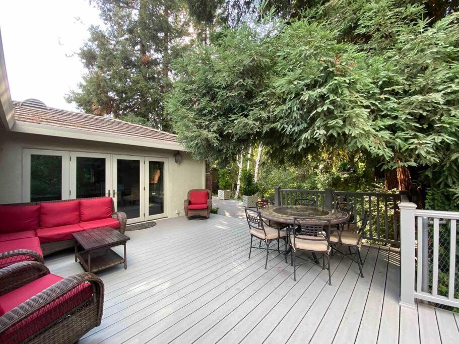 Redwood Garden Holiday home *